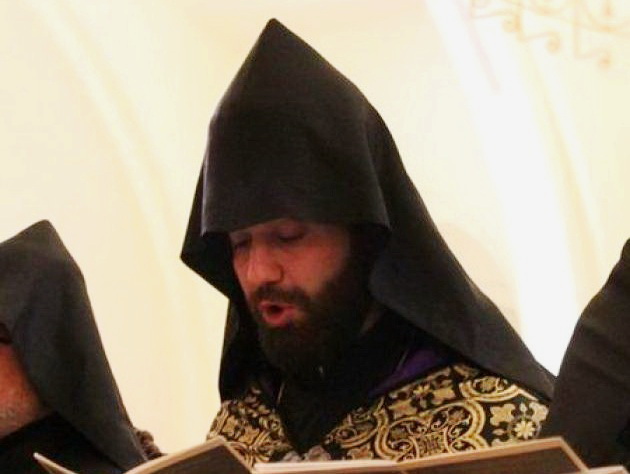 Very Rev. Fr. Maghakia Amiryan Visits the Western Diocese