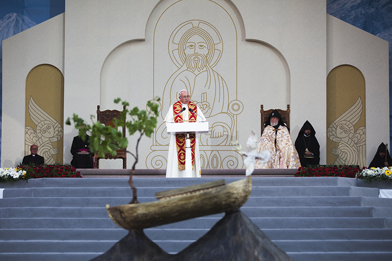 Ecumenical Service and Peace Prayer in the Republic Square of Yerevan