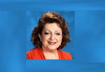 AGBU MDS Teacher Mrs. Lena Arslanian Honored for 30 Years of Service