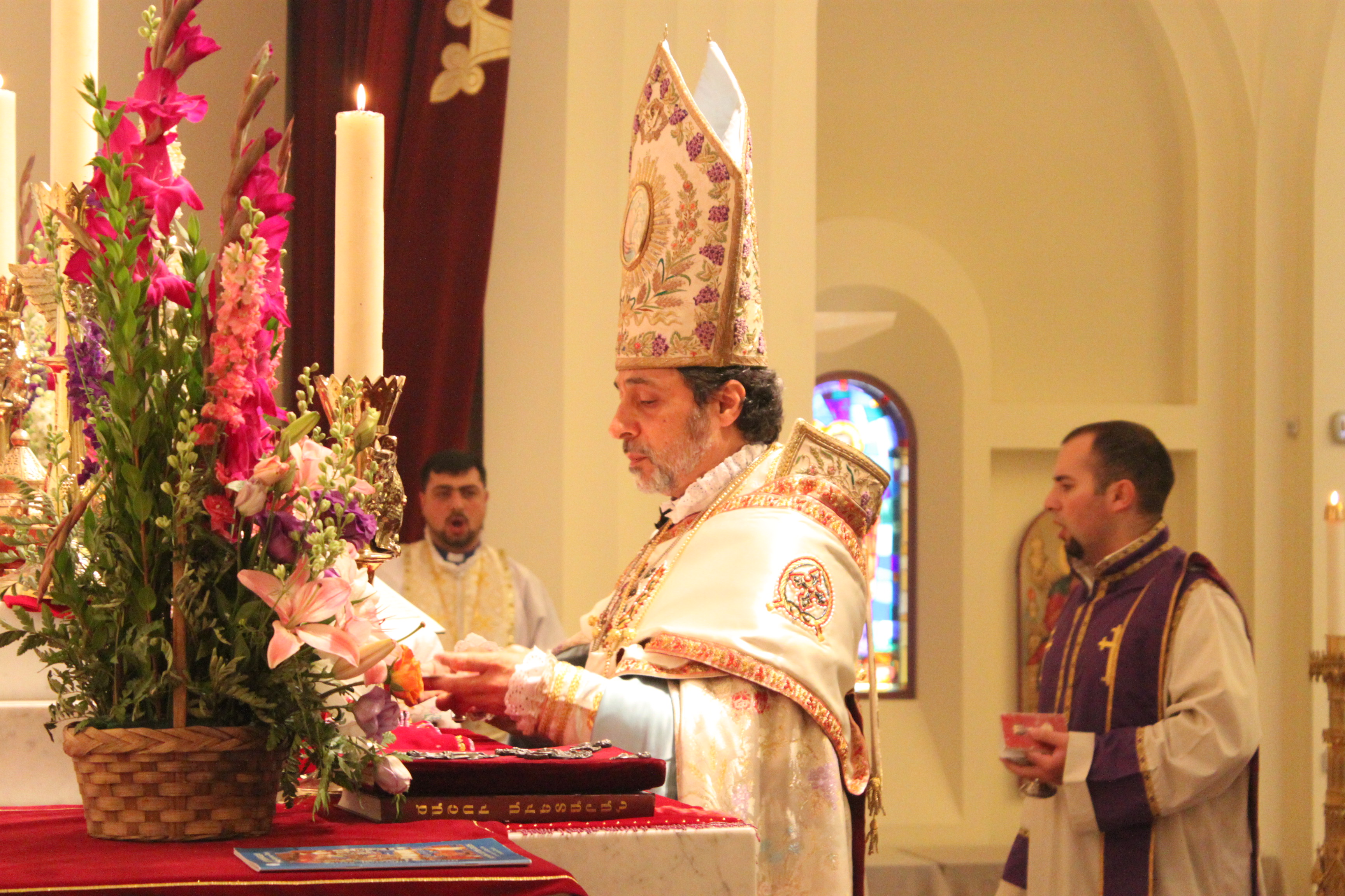 Primate's Easter Message - Christ is Risen!