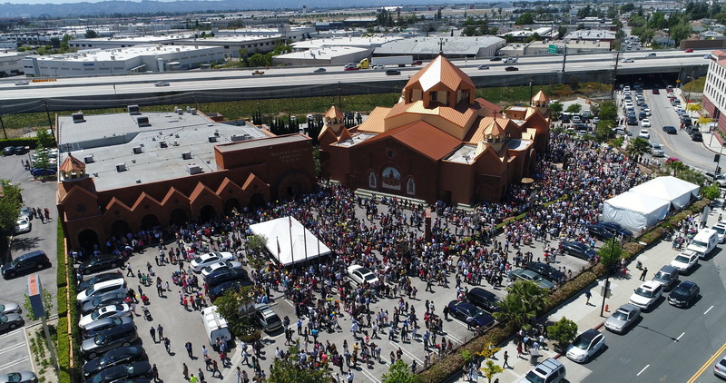 Unprecedented Easter Celebrations at St. Leon (Srbots Ghevontiants) Armenian Cathedral
