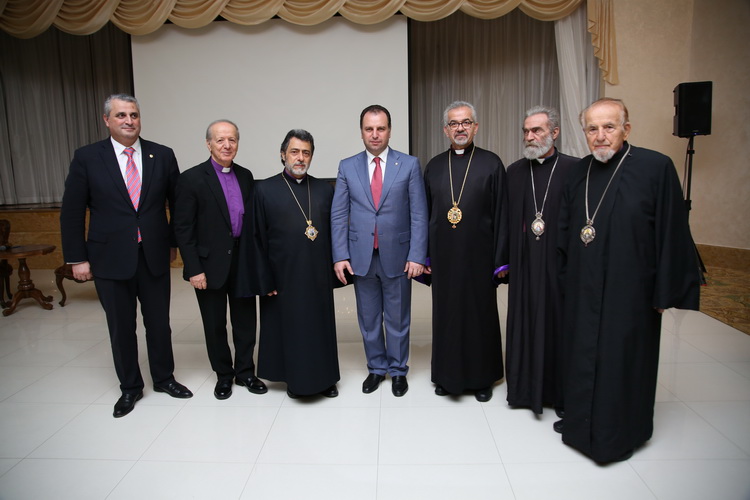 Armenian Embassy Organizes Townhall Meeting with RA Defense Minister Vigen Sargsyan