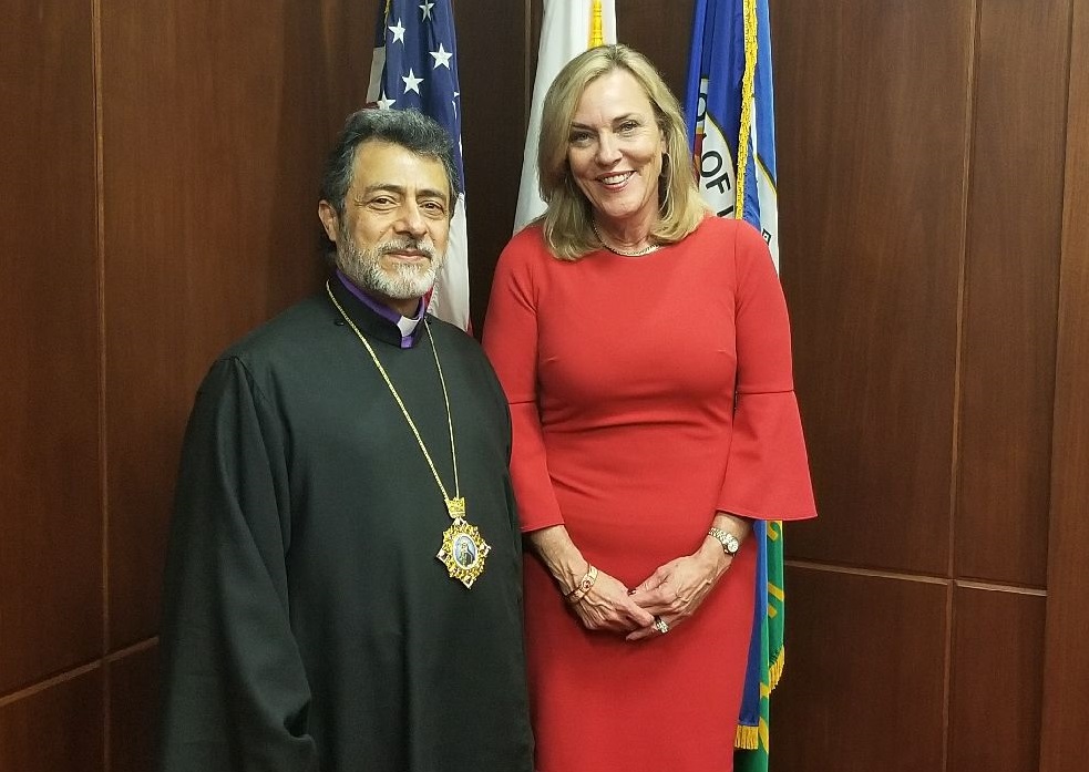 Primate Meets with Supervisor Kathryn Barger