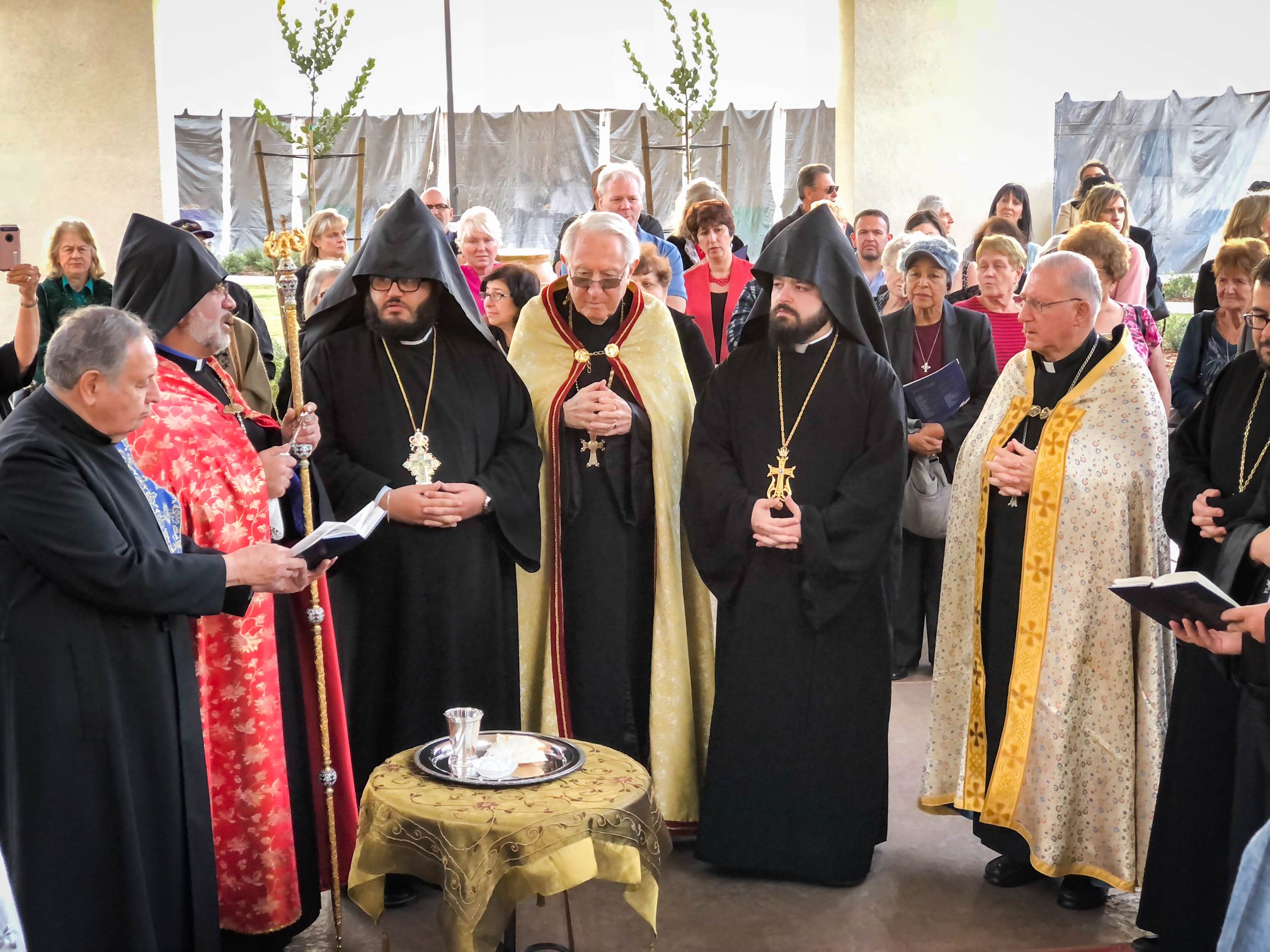 Diocesan Vicar General Presides Over Blessing Ceremony of the Vineyards, California Armenian Home’s Premier Resort Retirement Community