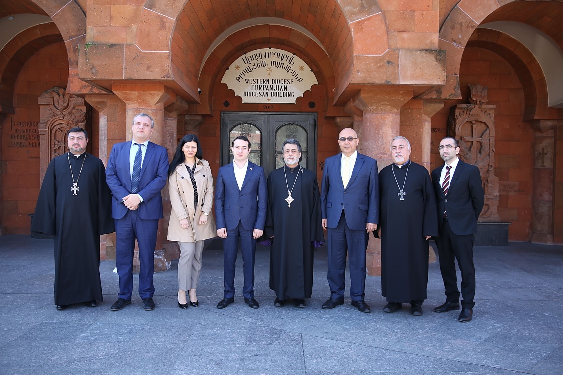 Chairman of the Standing committee on Science, Education, Culture, Diaspora, Youth and Sport of the National Assembly of the Republic of Armenia Visits the Western Diocese