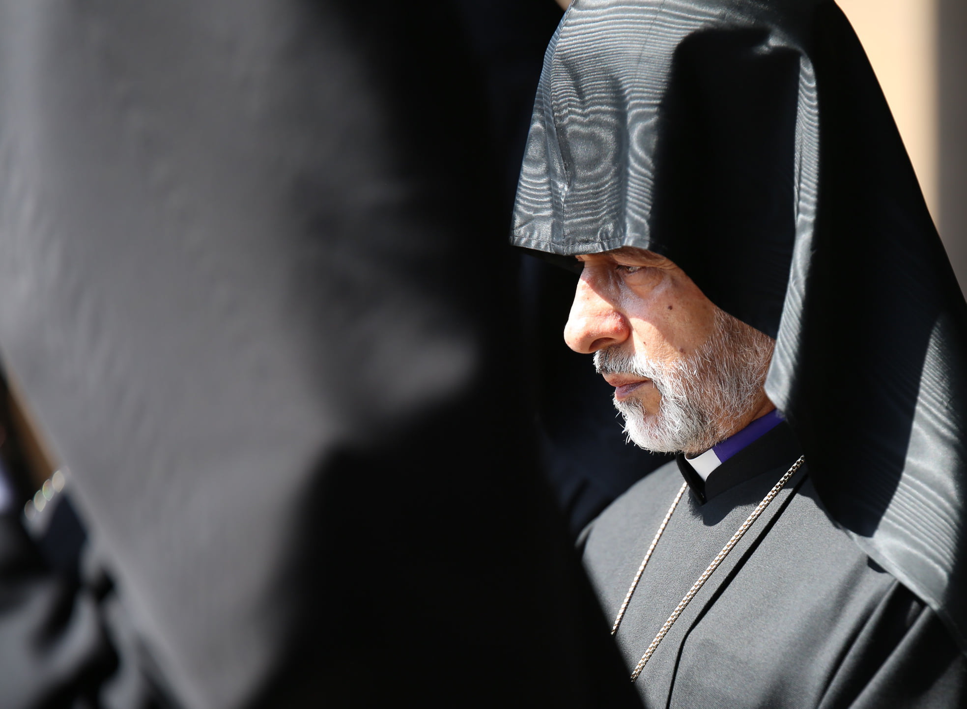 ԶՀՈԳԻՆ ՄԻ՛ ՇԻՋՈՒՑԱՆԷՔ
